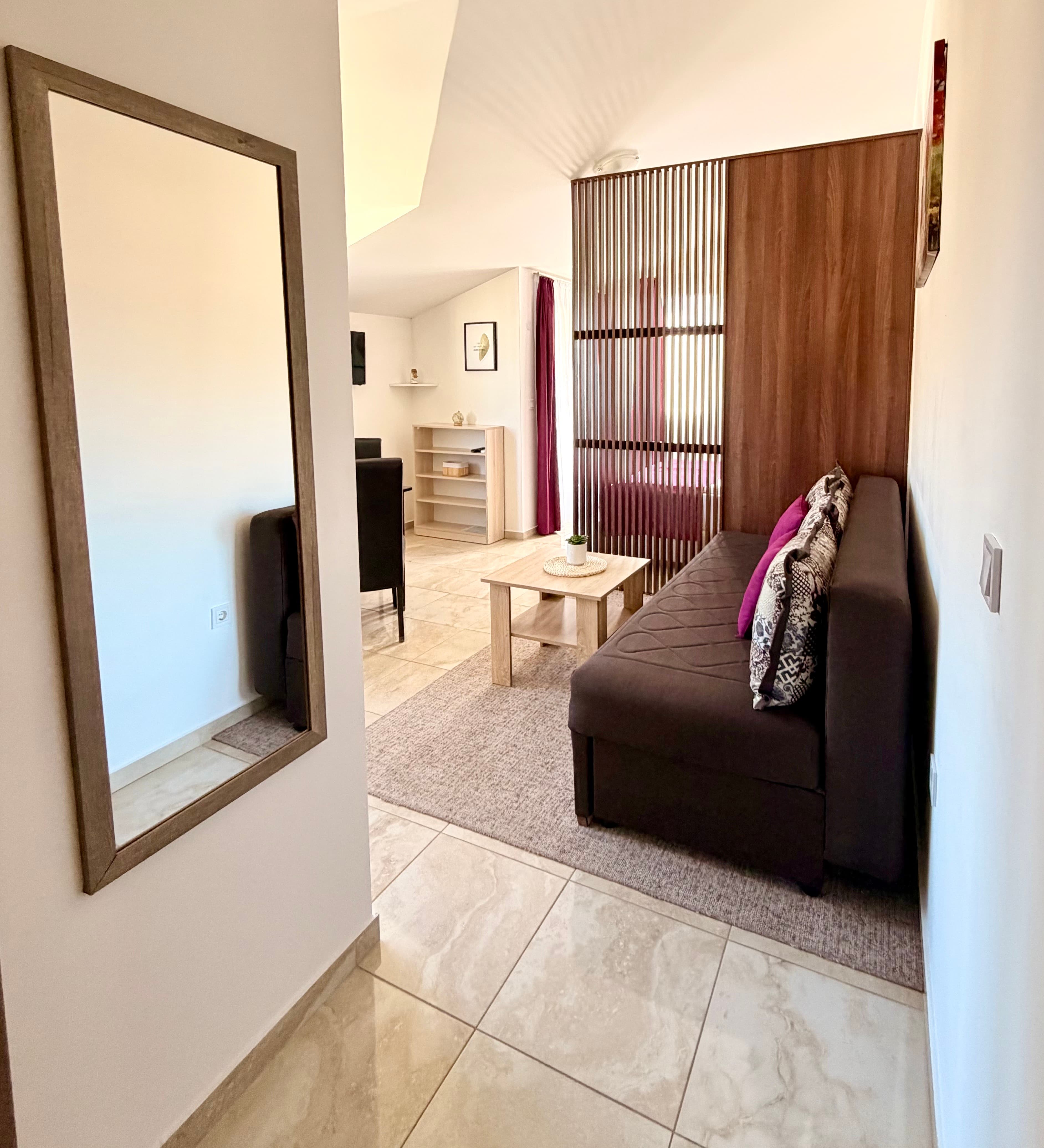 Family Plus Studio - Photo 4