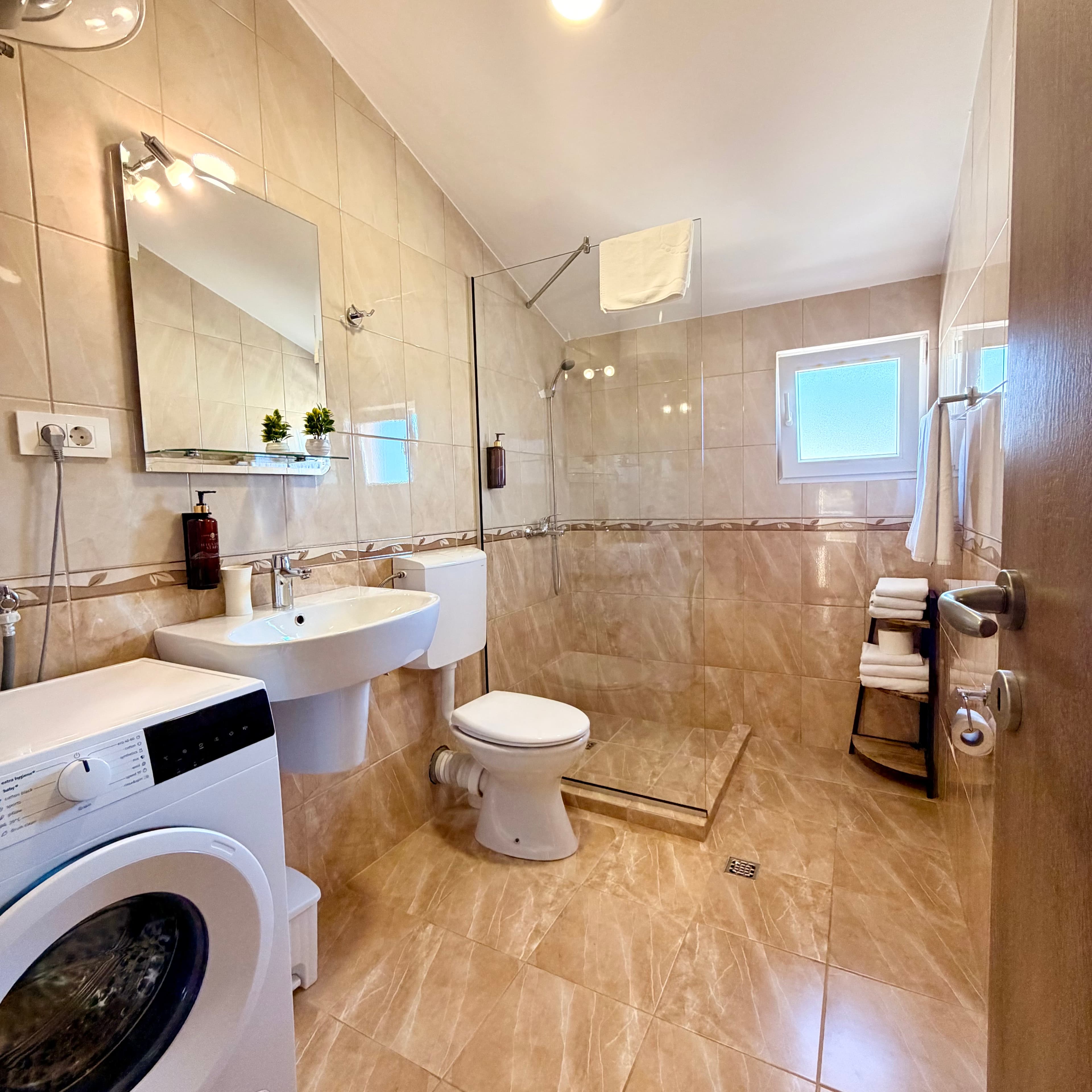 Family Plus Studio - Photo 5