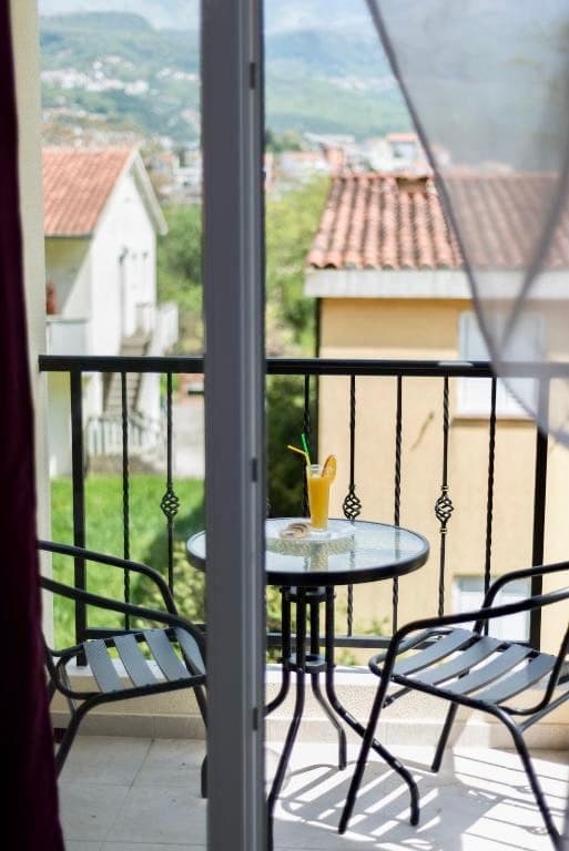 Family Studio - Photo 5